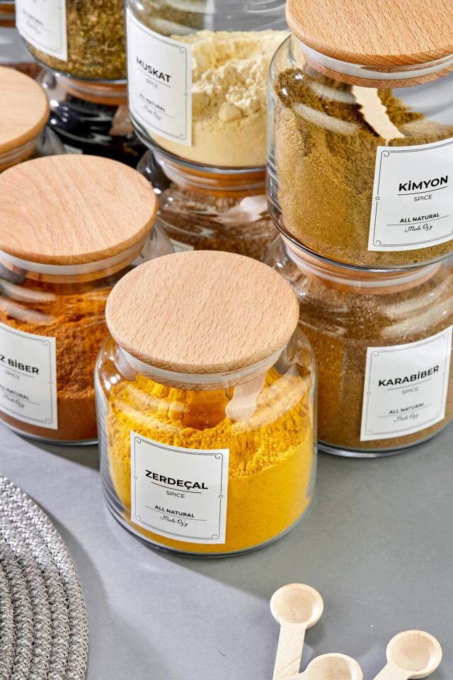 Ahşap Kapaklı Etiketli 500 ml 12 Adet Kavanoz Ve 12 Adet Mini Baharat Kaşığı 24 Parça Baharat Seti
