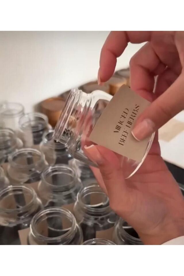 6'lı Akasya Kapaklı Cam Baharat Kavanozu Etiketli Baharat Seti 240ml