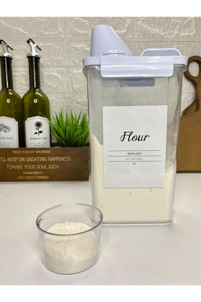 Ölçü Kapaklı Vakumlu Akrilik Saklama Kabı 2300ml Etiketli Erzak Kabı