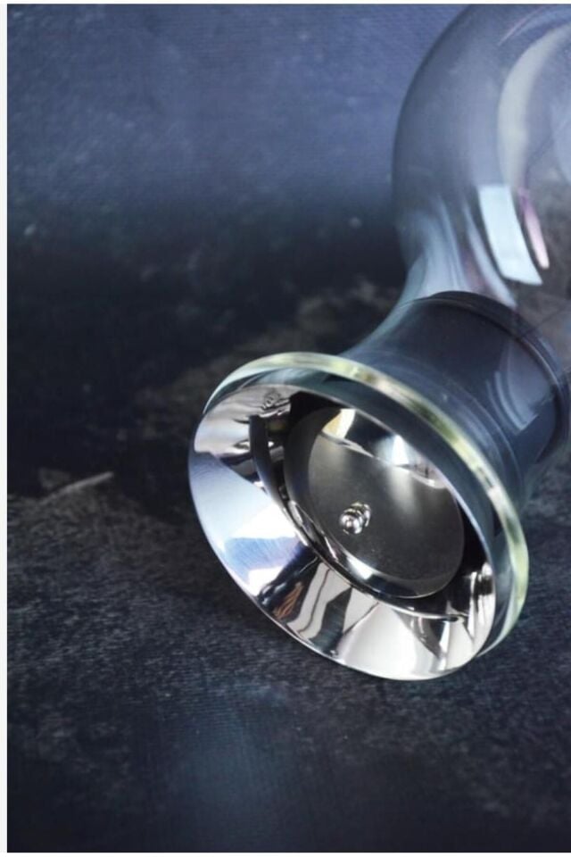 1500ml Metal Kapaklı Boroslikat Cam Sürahi