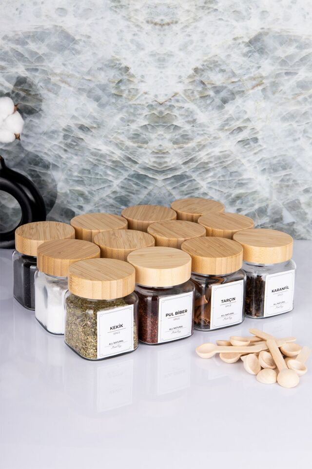 Etiketli Bambu Kapaklı 300 ml 12 Adet Kavanoz Ve 12 Adet Mini Baharat Kaşığı -24 Parça Baharat Seti