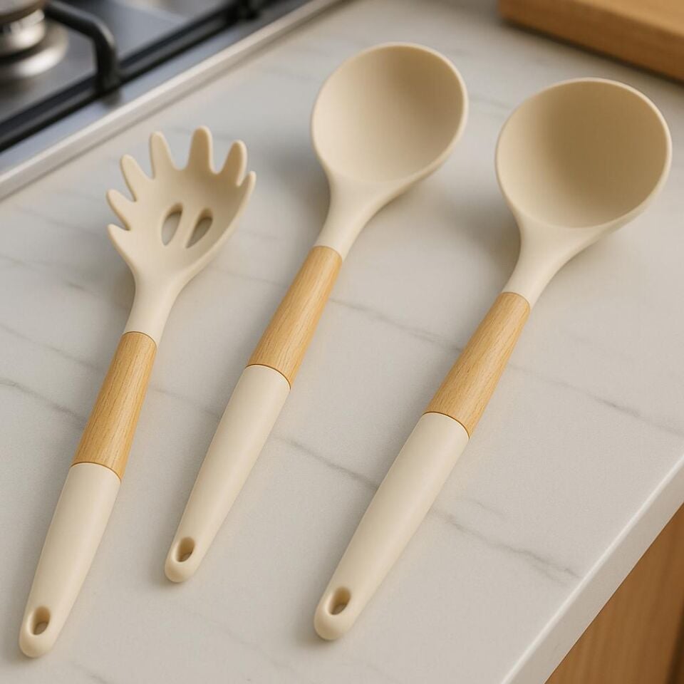 2'li Isıya  3'lü Isıya  Dayanıklı Yanmaz Yapışmaz Bambu Saplı Servislik Silikon Kepçe-Kaşık-Makarna Kaşığı