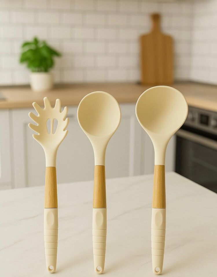 2'li Isıya  3'lü Isıya  Dayanıklı Yanmaz Yapışmaz Bambu Saplı Servislik Silikon Kepçe-Kaşık-Makarna Kaşığı