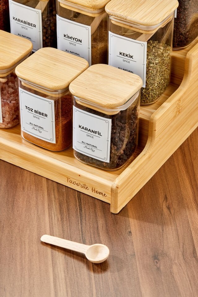 250 ml Bambu Stantlı Bambu Kapaklı  Kare Borosilikat Cam Baharatlık Kaşıklı Etiketli