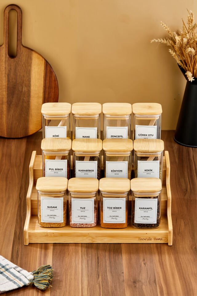 12'li 200-250-300 ml Bambu Stantlı Bambu Kapaklı  Kare Borosilikat Cam Baharatlık Kaşıklı Etiketli