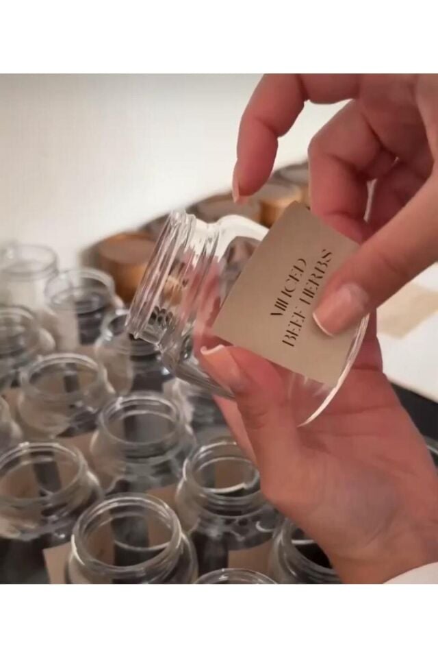 6'lı Akasya Kapaklı Cam Baharat Kavanozu Etiketli Baharat Seti 240ml