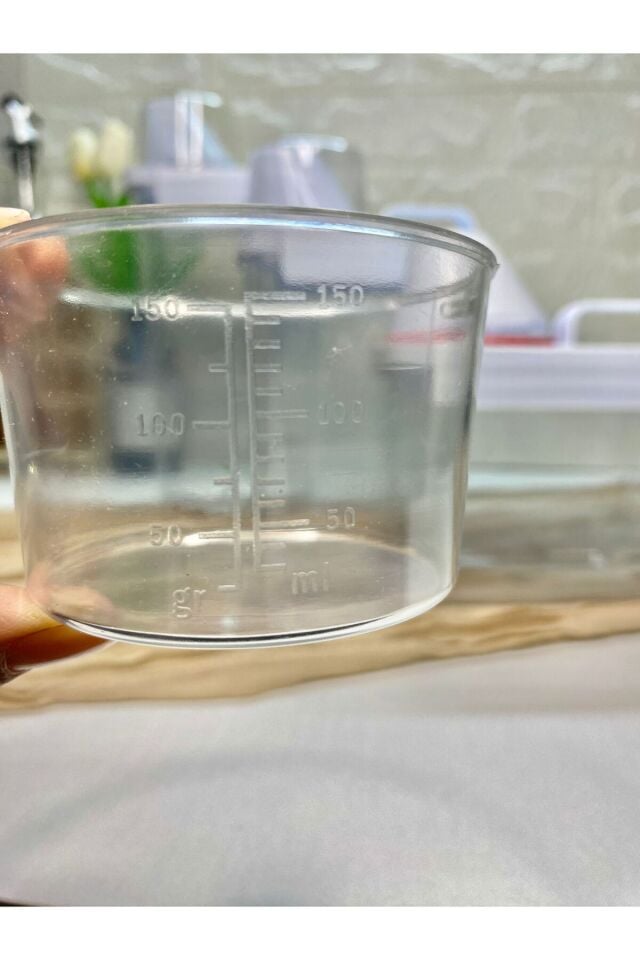 3lü Ölçü Kapaklı 2300/1800/1100 ml Saklama Kabı Vakumlu  Akrilik Erzak Kabı Beyaz