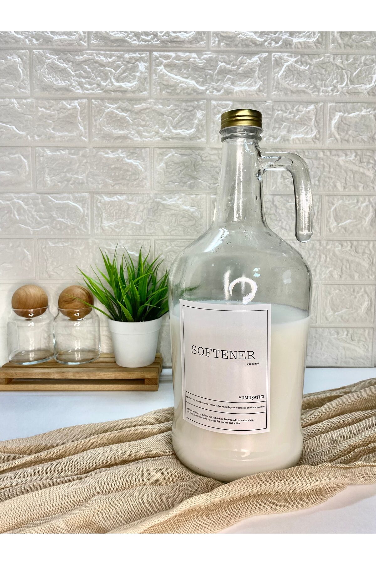 1  Adet 3000ml Gold Metal Kapaklı Galon  Yumuşatıcı Şişesi Şeffaf